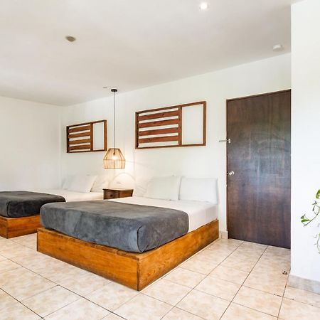 Cinco Hotel B&B San Salvador Ngoại thất bức ảnh
